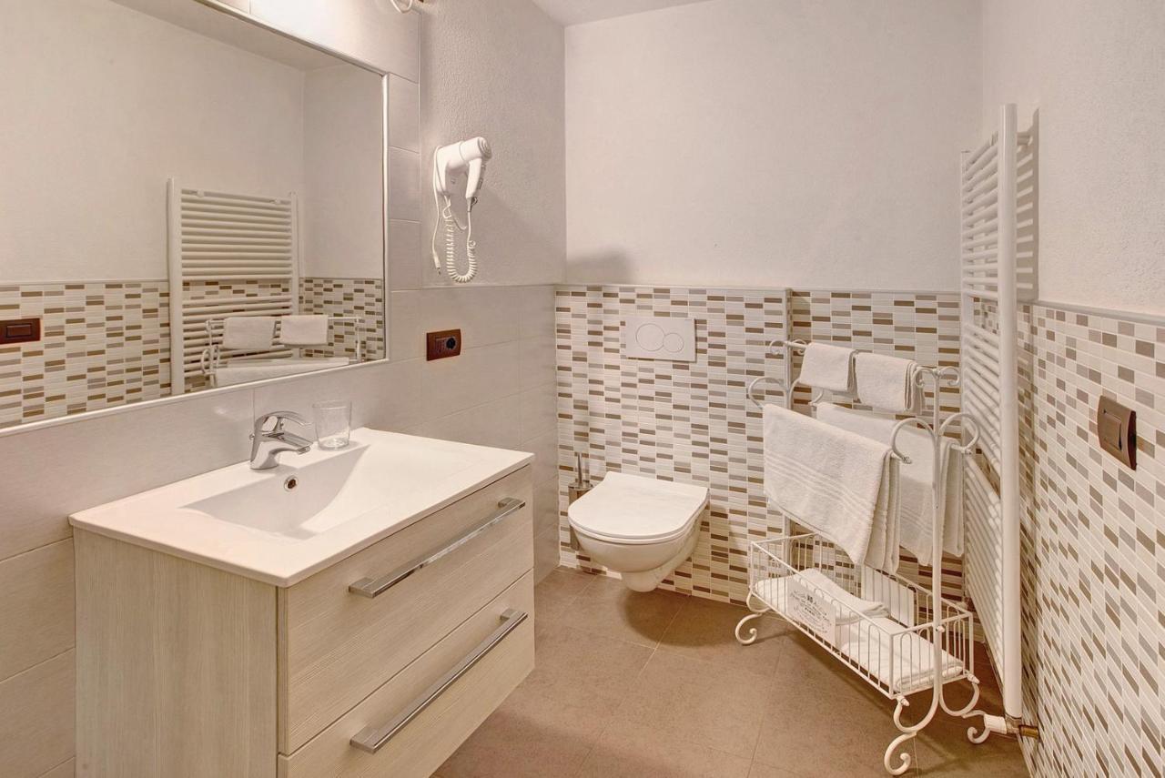Appartamento Nonna Engadina Chalet ليفينو المظهر الخارجي الصورة
