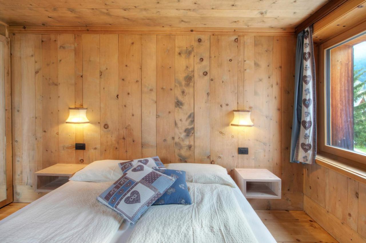Appartamento Nonna Engadina Chalet ليفينو المظهر الخارجي الصورة